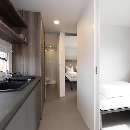 Helles Und Modernes Mobilehome Im Vital Camp Bayerbach Bayerbach